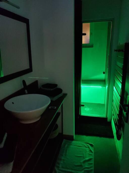 Le Spa Parmentine, Jacuzzi Hammam Villa Rochefort  Bagian luar foto
